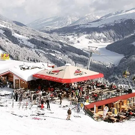 Gartenblick In Gmuend * Gmund (Tyrol)